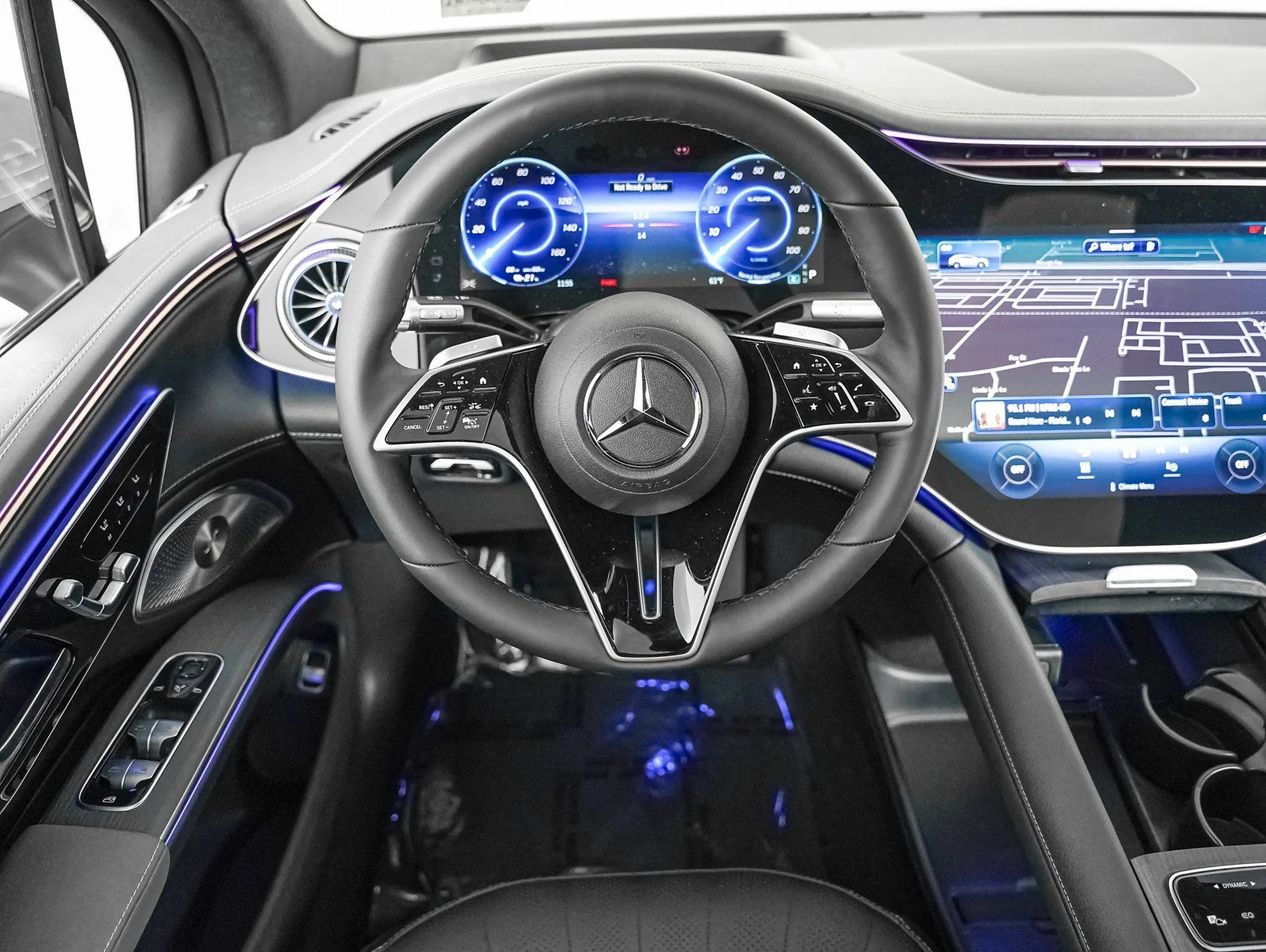 New 2026 Alpine Grey Mercedes-Benz 400 4MATIC® image 13