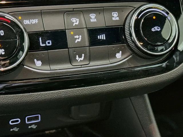 Used 2025 Black Buick Sport Touring image 20