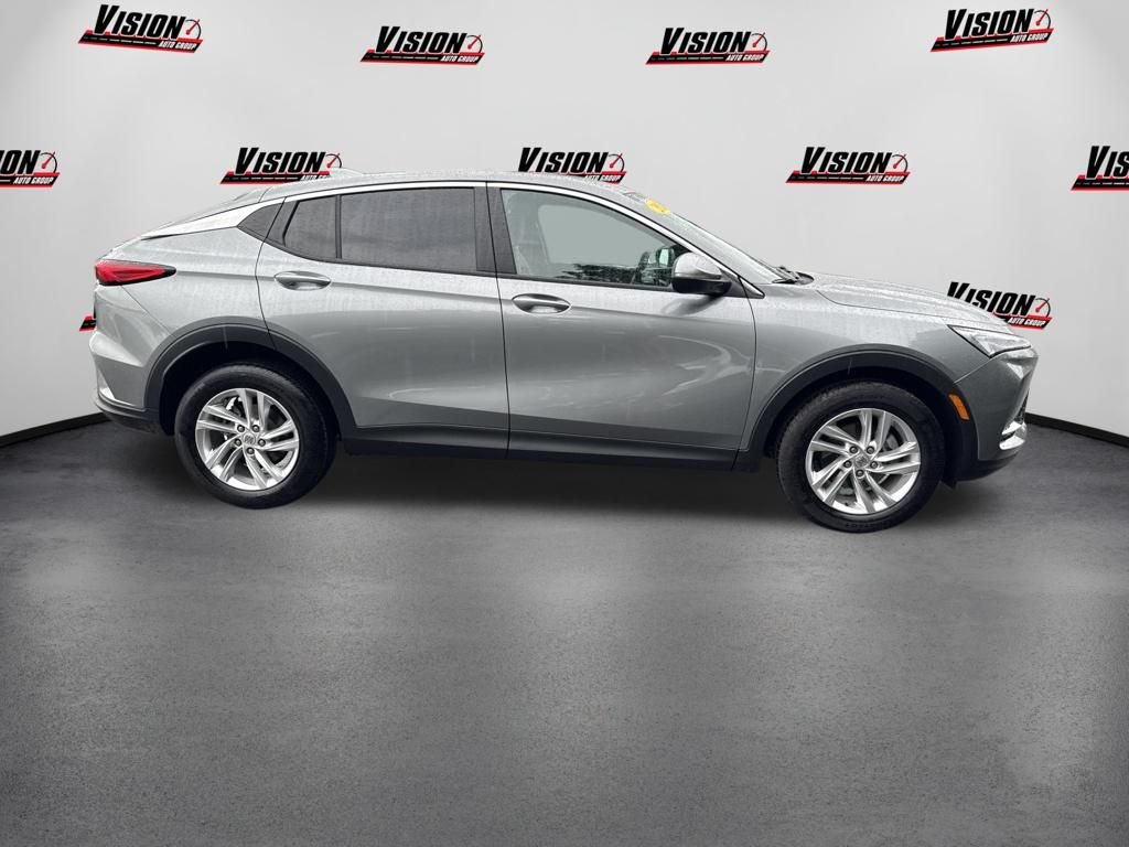 Used 2024 Gray Buick Preferred image 4