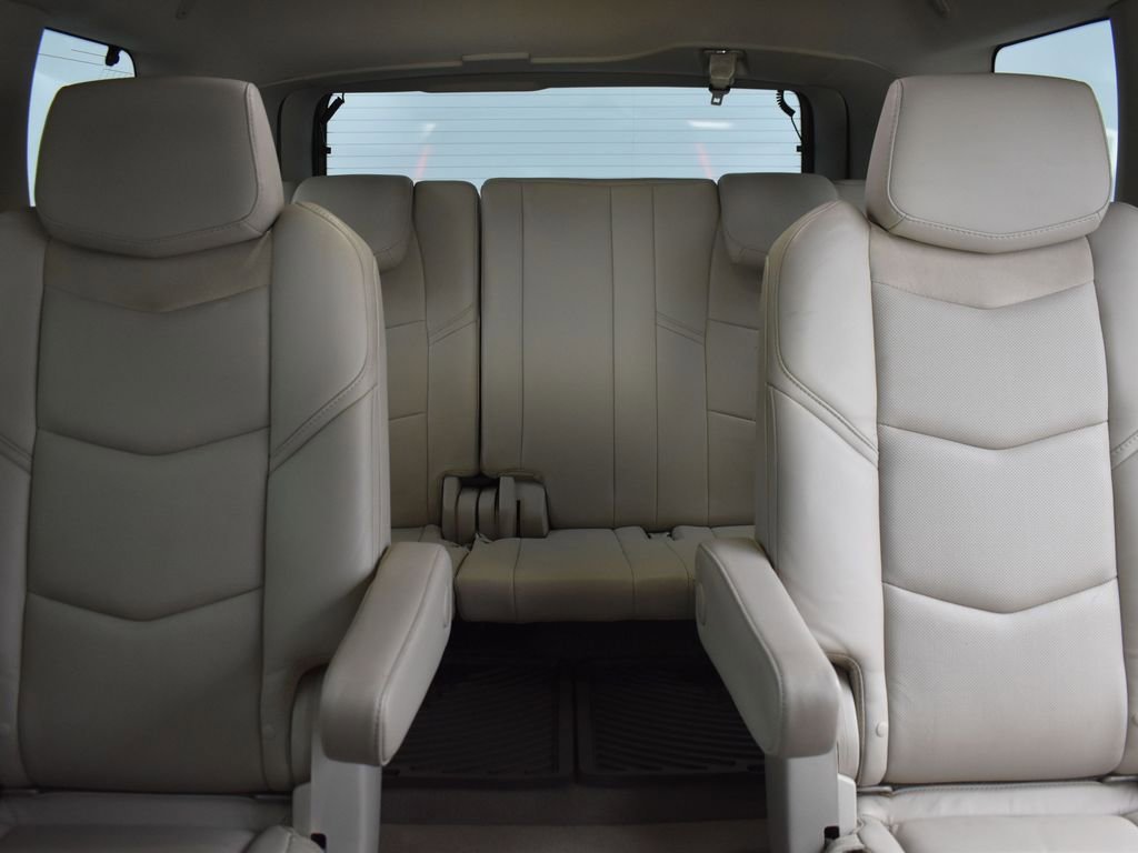 2015 CADILLAC ESCALADE - Image 27