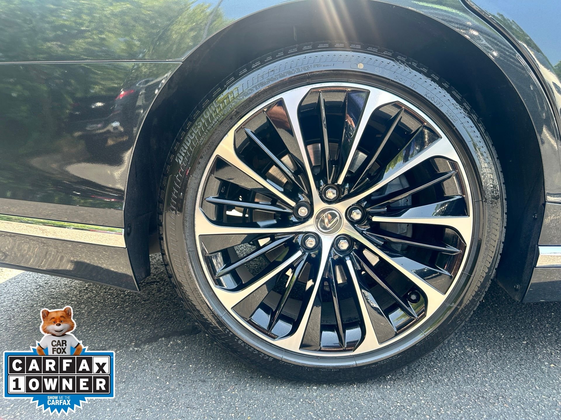 Used 2023 Black Lexus 500 Base image 31