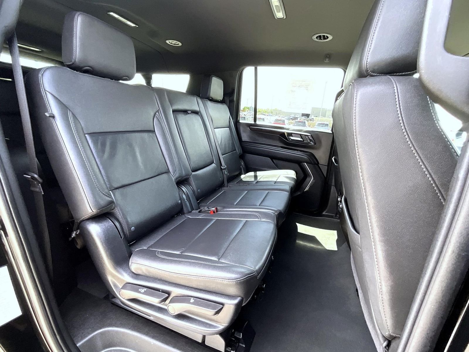 Used 2025 Black Chevrolet Z71 image 18
