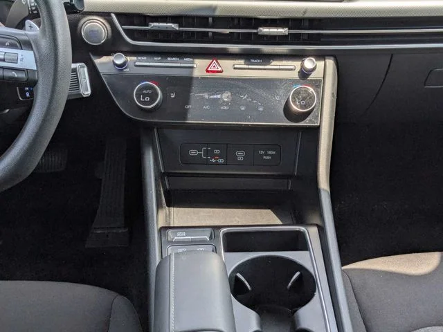 Used 2025 Blue Hyundai SEL image 18
