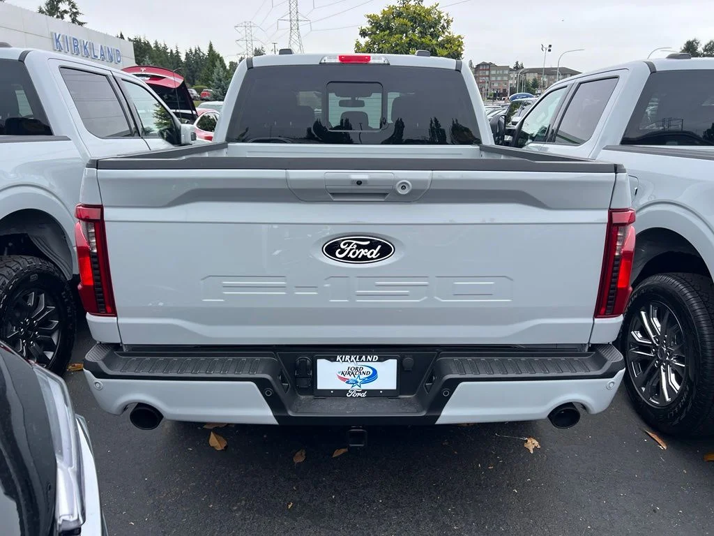 New 2026 Avalanche Ford XLT image 6