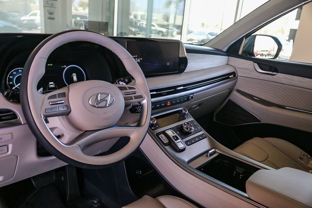 Certified Used 2025 Gray Hyundai Calligraphy image 26