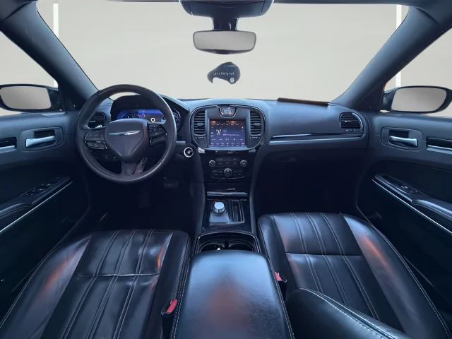2023 Chrysler 300 S - Photo 9