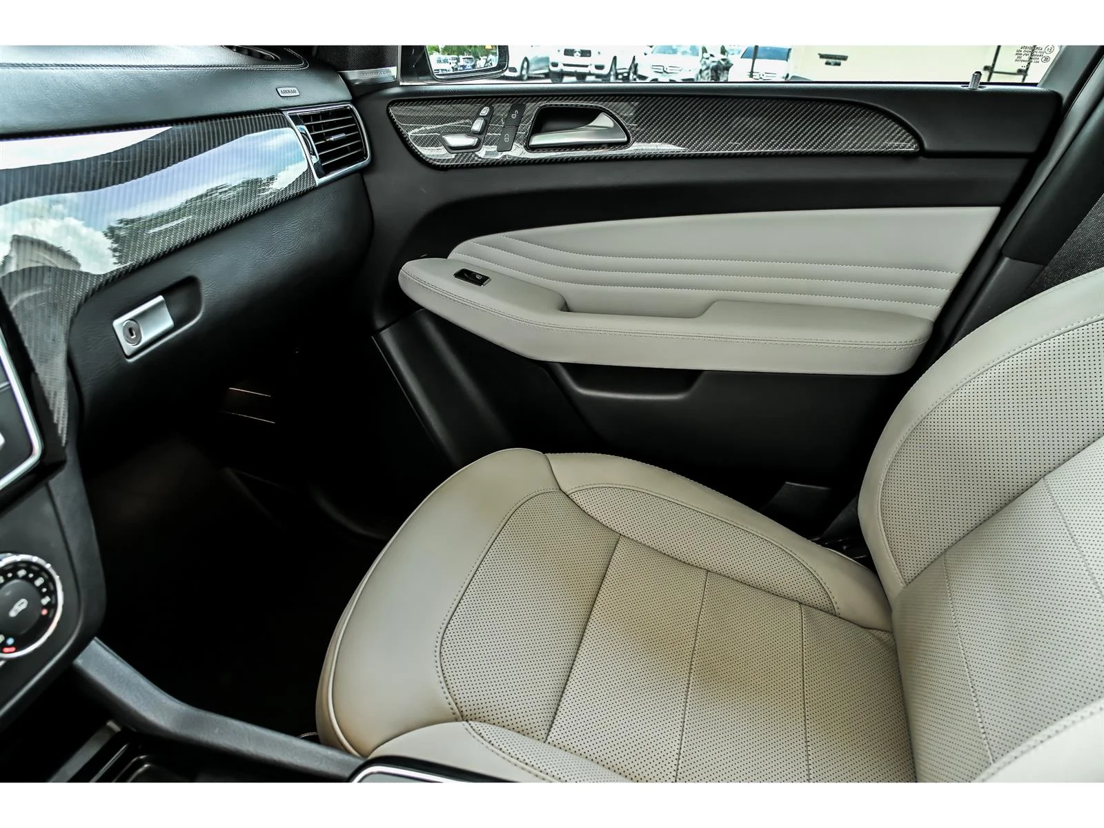 Used 2019 Gray Mercedes-Benz AMG® GLE 43 image 26