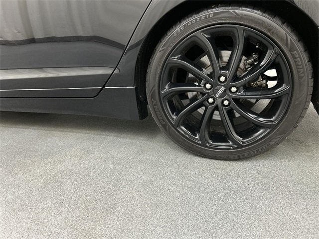 2020 Lincoln MKZ Hybrid Reserve photo 4