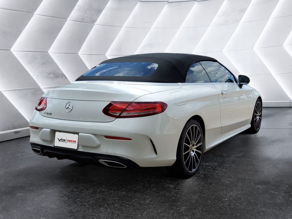 Used 2023  Mercedes-Benz C 300 image 4