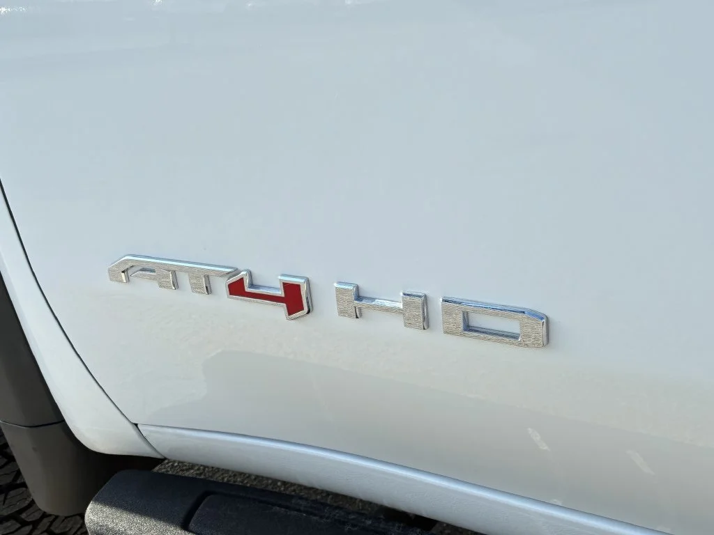 Used 2024 Summit White GMC AT4 image 10