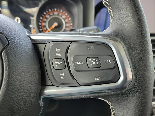 Used 2025 White Jeep Sahara 4x4 image 20