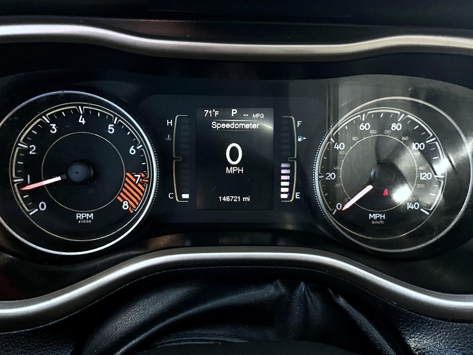 Used 2014 Black Jeep Latitude image 16