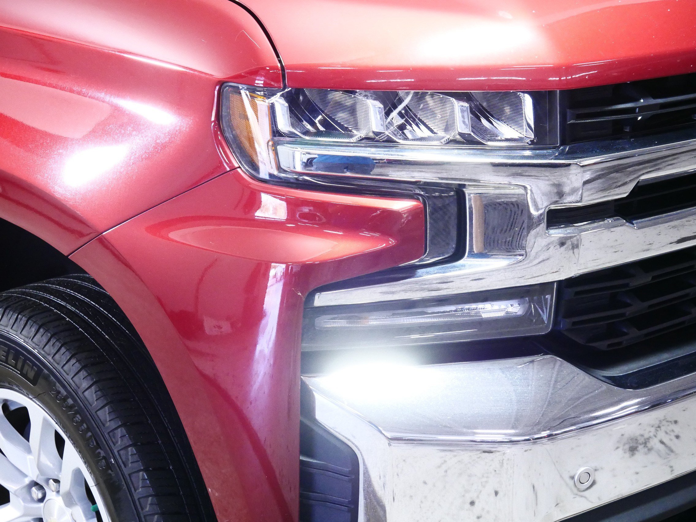 Used 2019 CAJUN RED TINTCOAT Chevrolet LT image 16