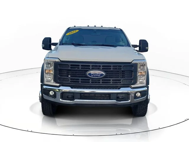 Used 2025 White Ford XL image 2