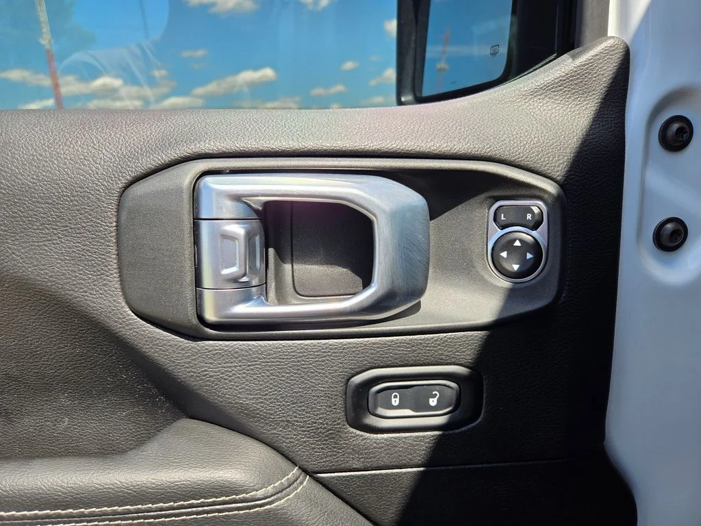 Used 2023 White Jeep Sahara 4xe image 12