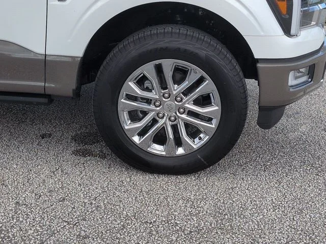 New 2026 Star White Metallic Tri-Coat Ford King Ranch® image 11