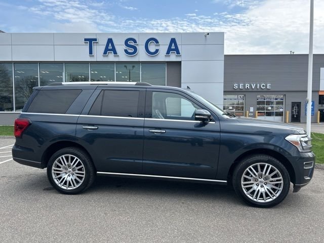 Used 2023 Blue Metallic Ford Limited image 8