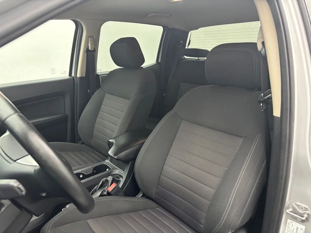 Used 2019 Silver Ford XLT image 24