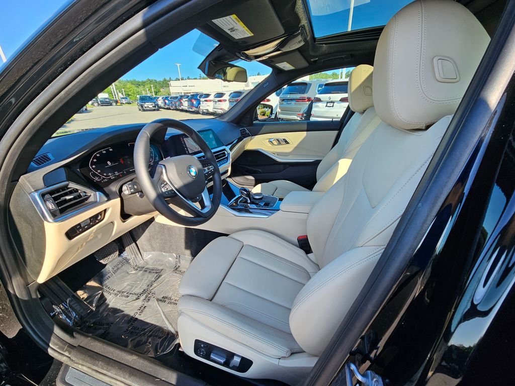 Used 2021 Jet Black BMW 330i xDrive image 12