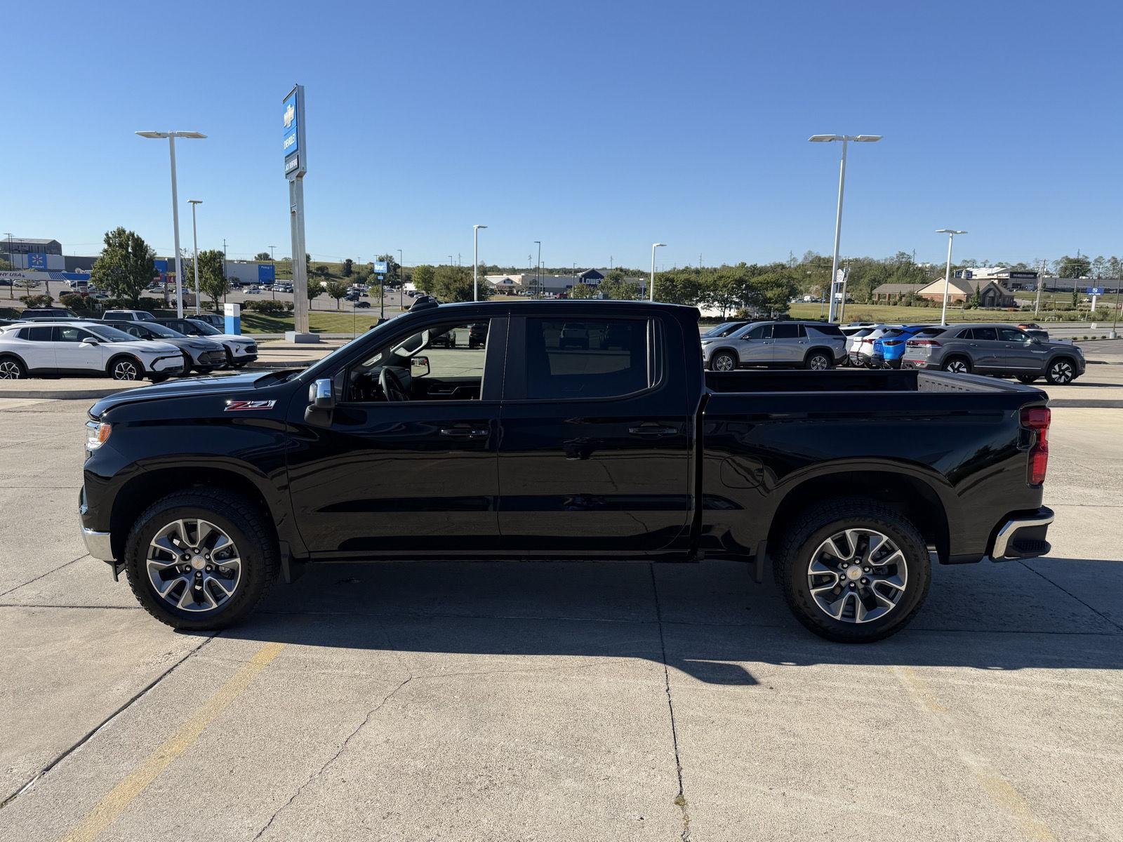 2026 Chevrolet Silverado 1500 LT - Photo 33