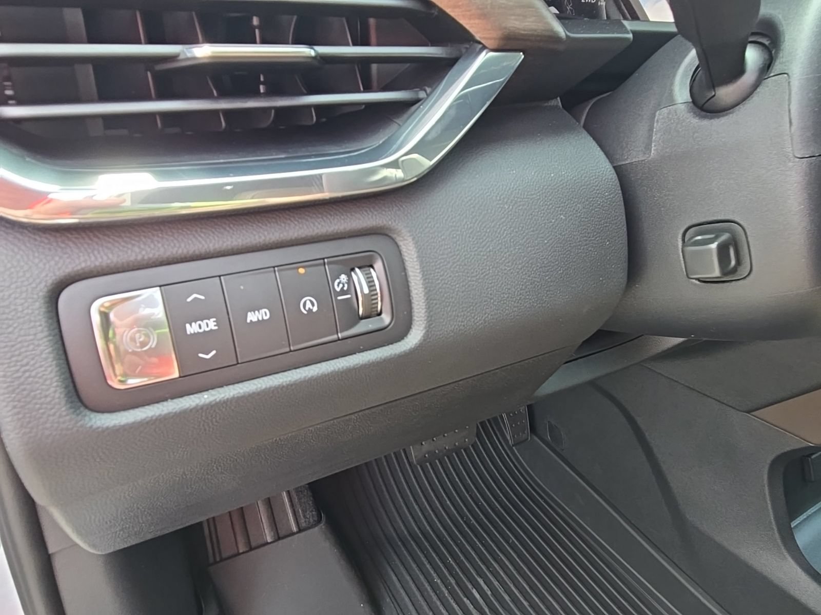 2026 GMC Acadia Denali Ultimate - Photo 31