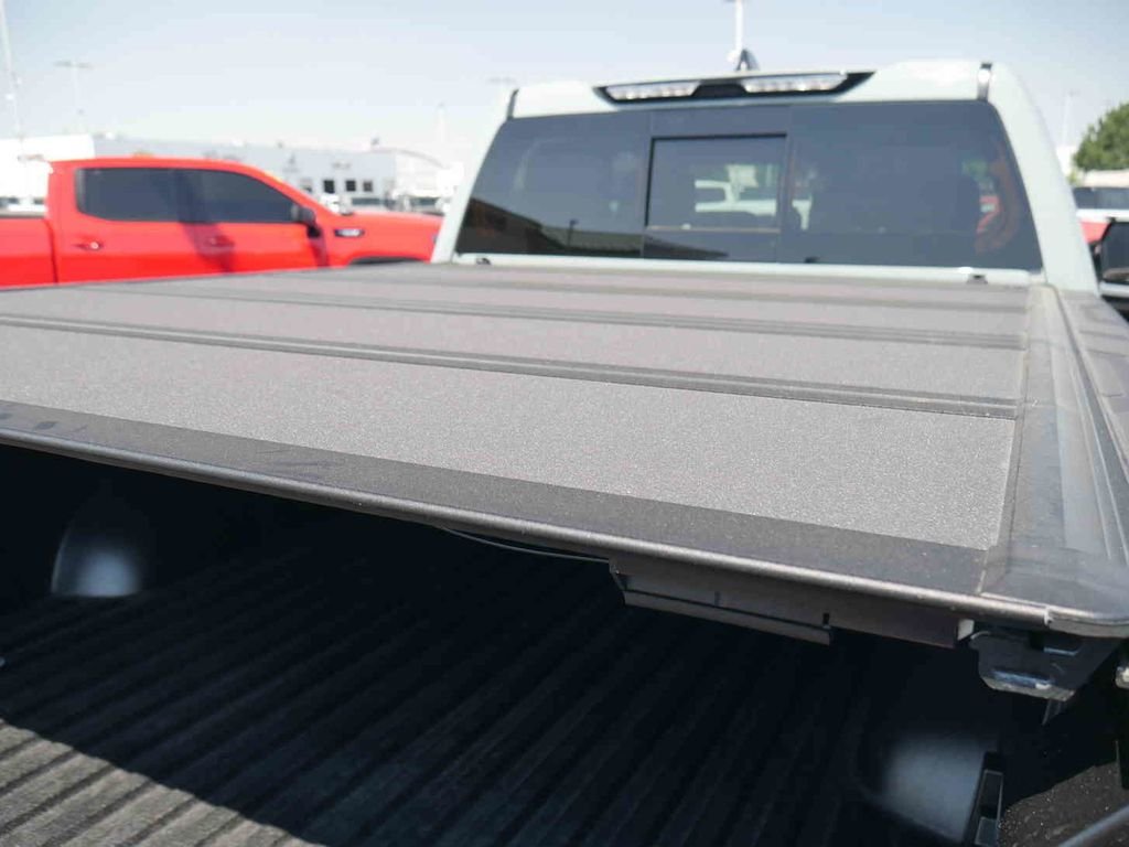 Used 2024  Toyota SR5 image 11