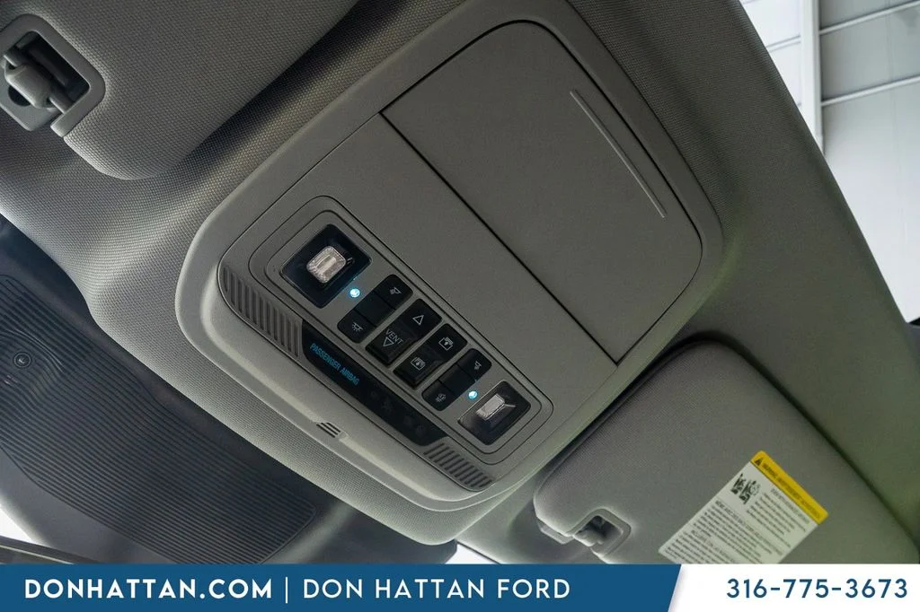 Used 2023 White Ford XLT image 14