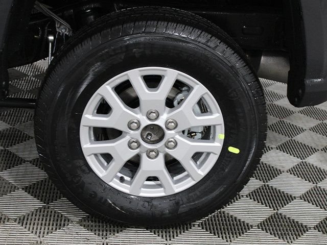 2026 Toyota Tacoma SR5 - Photo 11