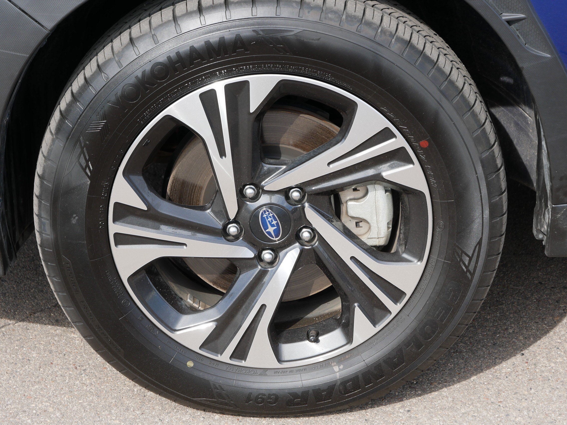 Certified Used 2025 Sapphire Blue Pearl Subaru Premium image 15
