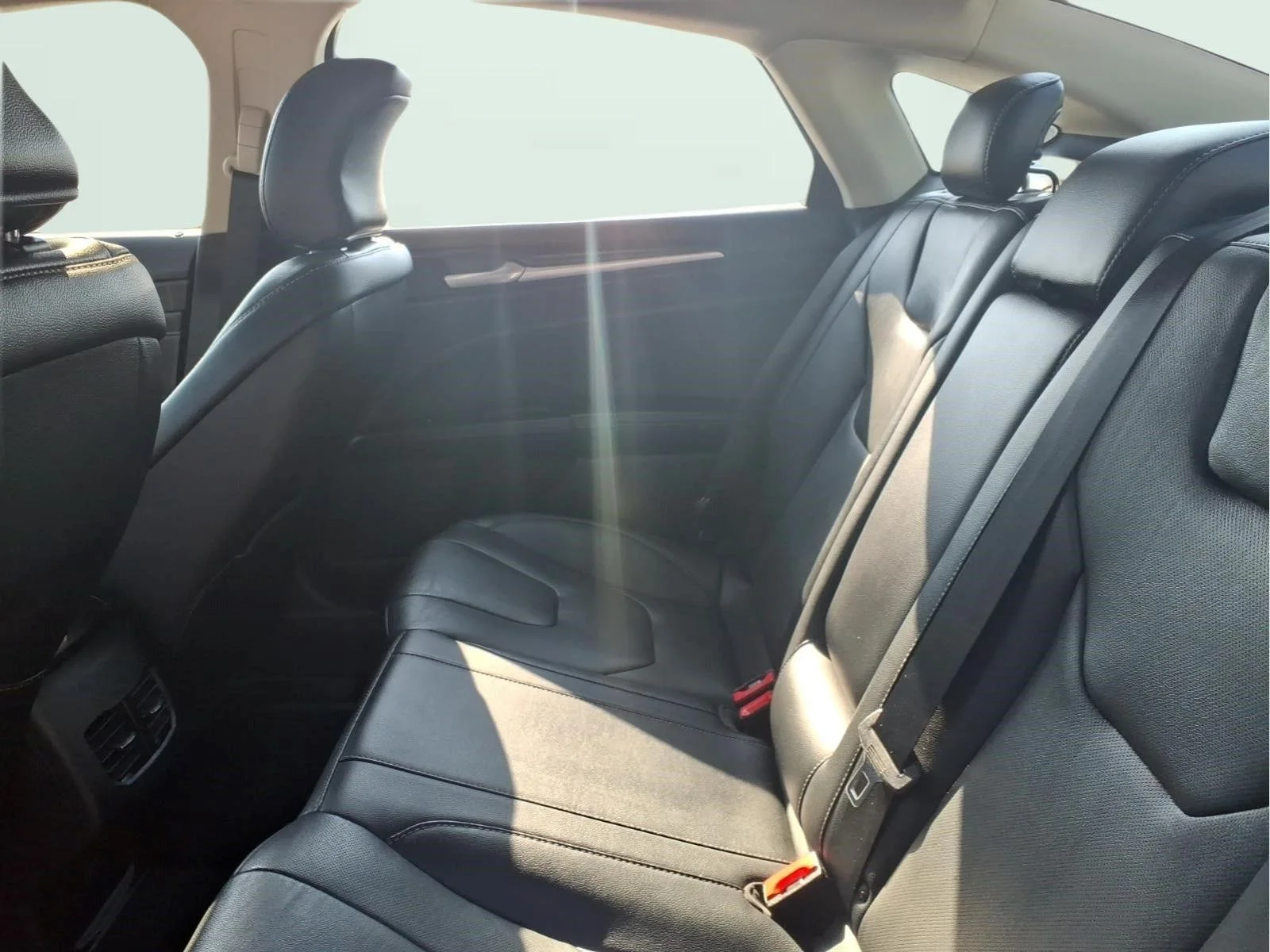 Used 2019 Gray Ford Titanium image 9