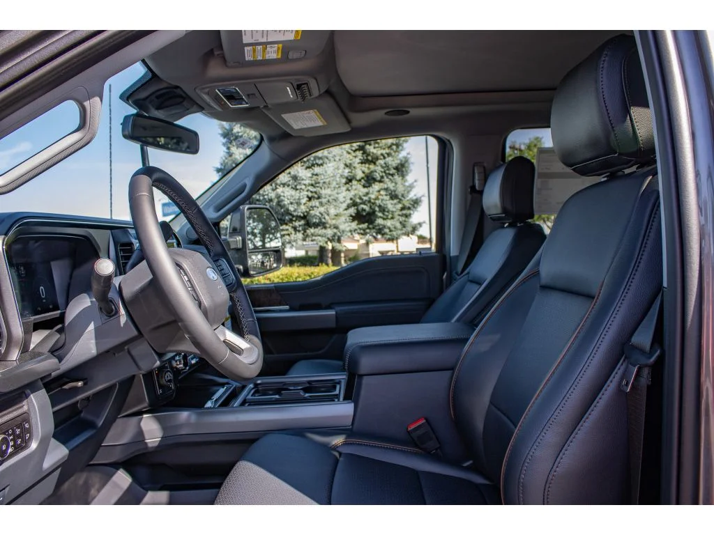 New 2026 Carbonized Gray Metallic Ford F-350® Lariat® image 31