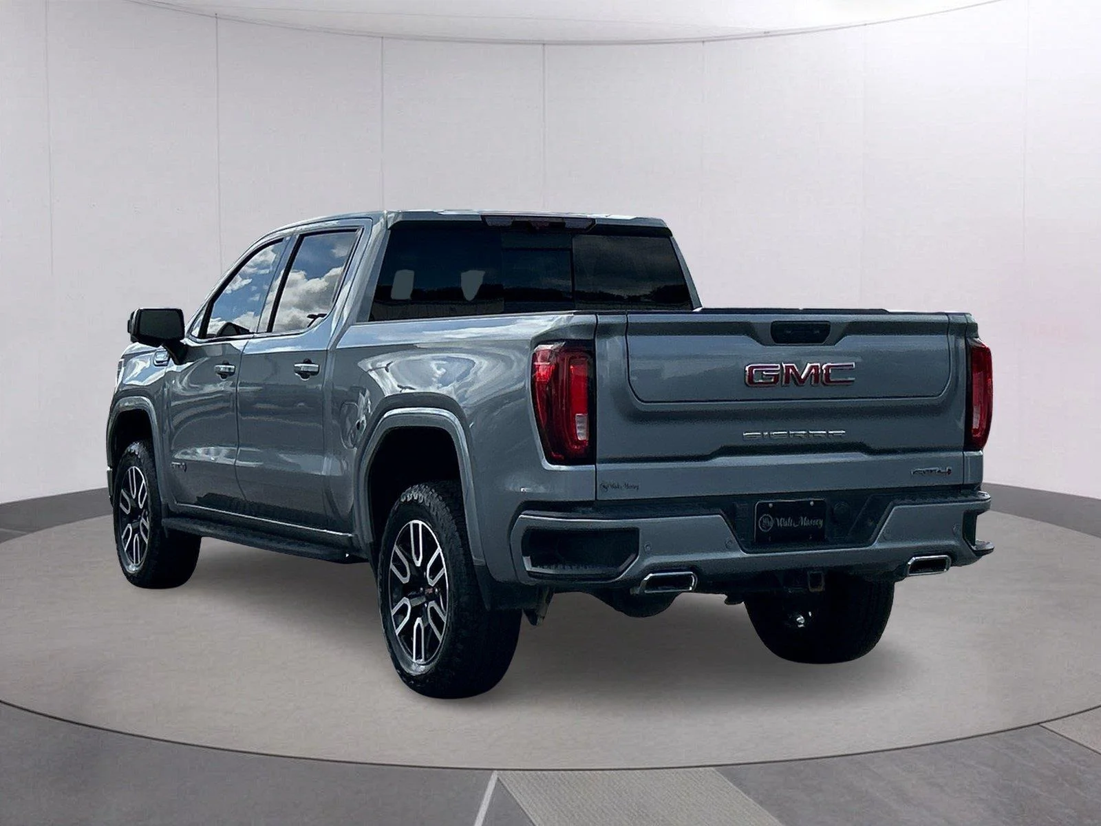 Certified Used 2025 Sterling Metallic GMC AT4 image 3