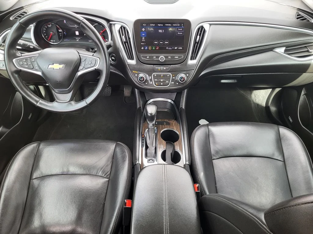 Used 2024 Mineral Gray Metallic Chevrolet 2LT image 20