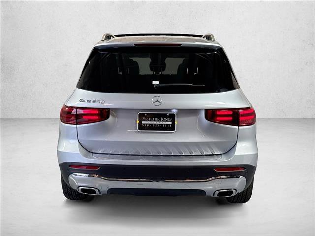 New 2026 Cirrus Silver Metallic Mercedes-Benz GLB 250 image 36