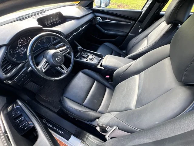 Used 2020 White Mazda Preferred image 15