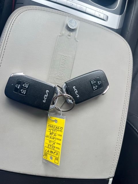 Used 2023 White Kia LX Seat Package image 12