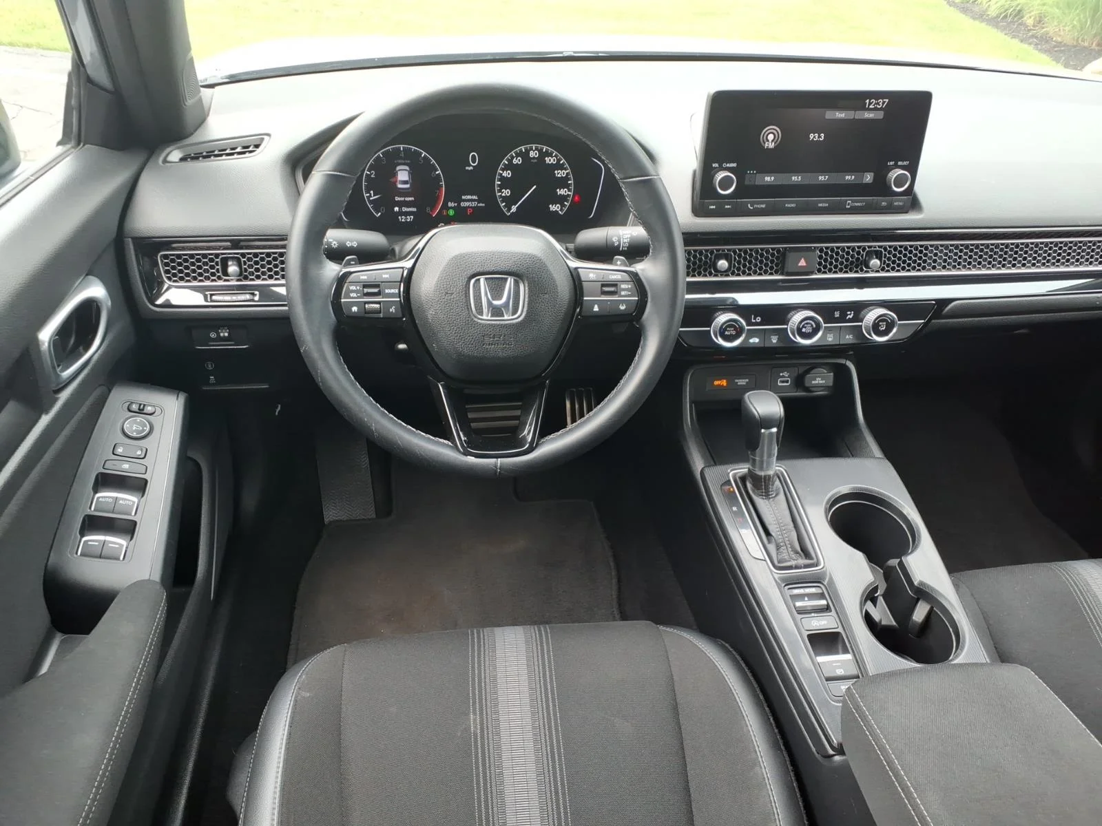 Used 2023 Lunar Silver Metallic Honda 2.0L 4D SPORT image 7