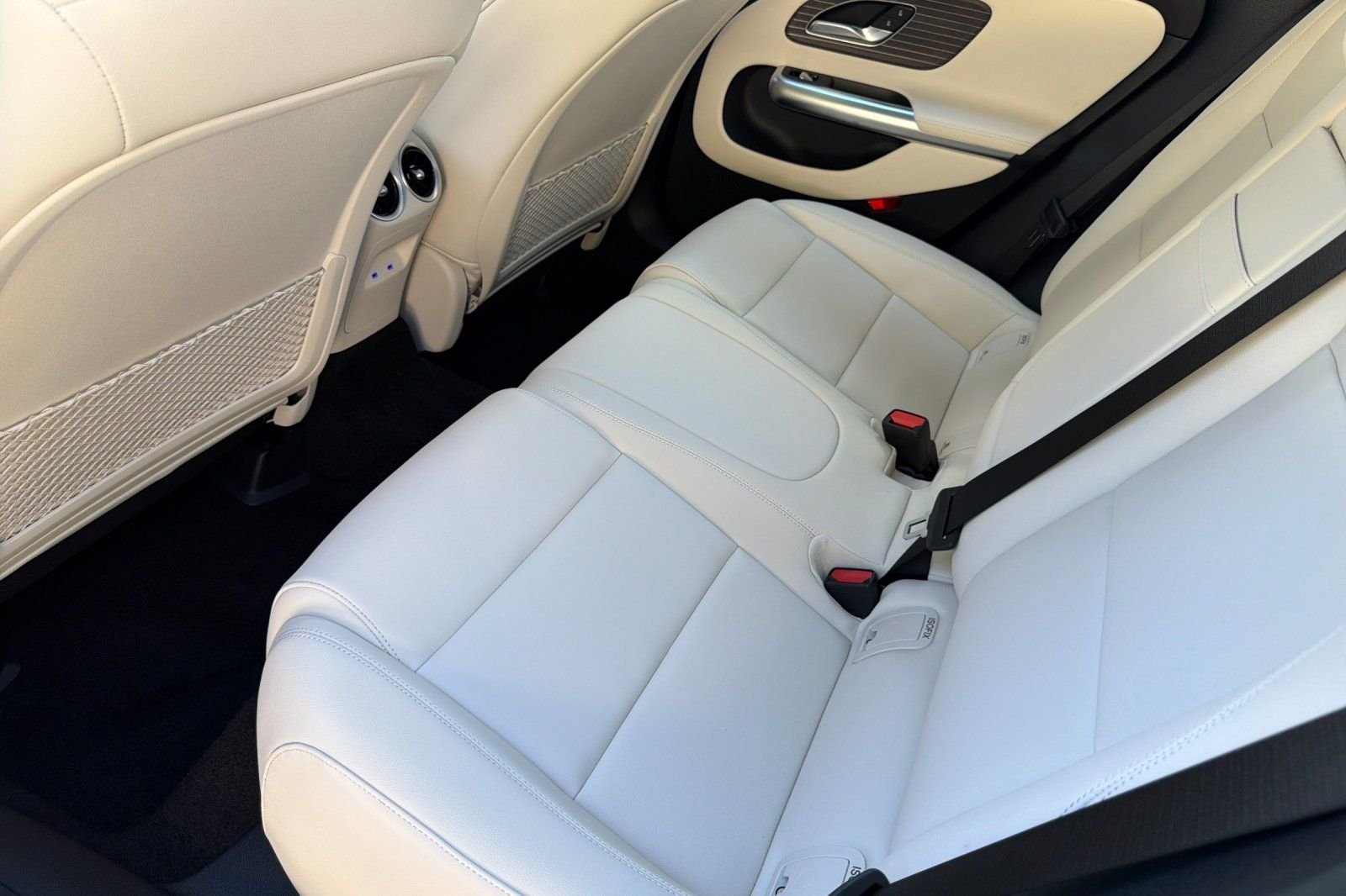 New 2027 Sky Blue Metallic Mercedes-Benz CLA 220 image 10