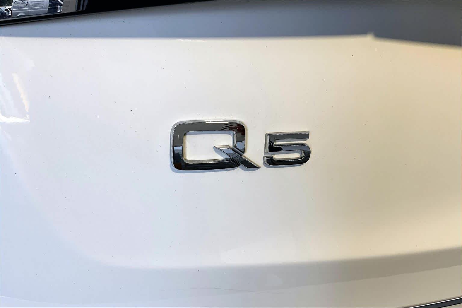 Used 2015 Ibis White Audi Premium image 10