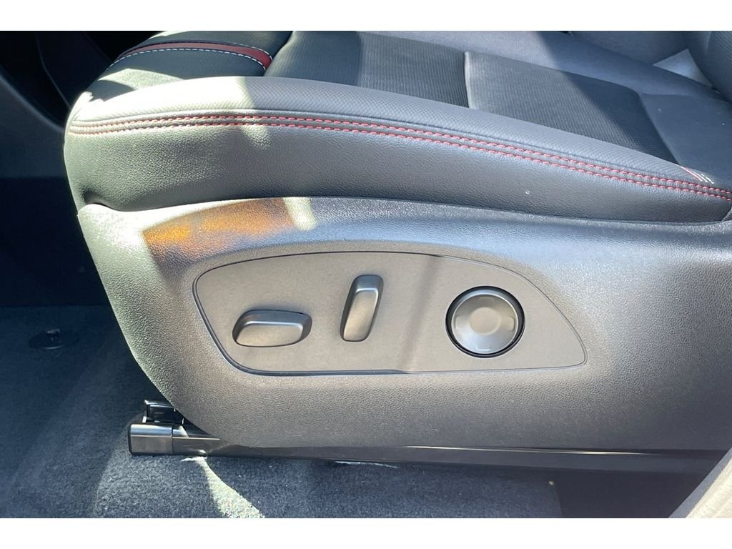 Used 2026 Stardust Metallic Chevrolet FWD RS image 14