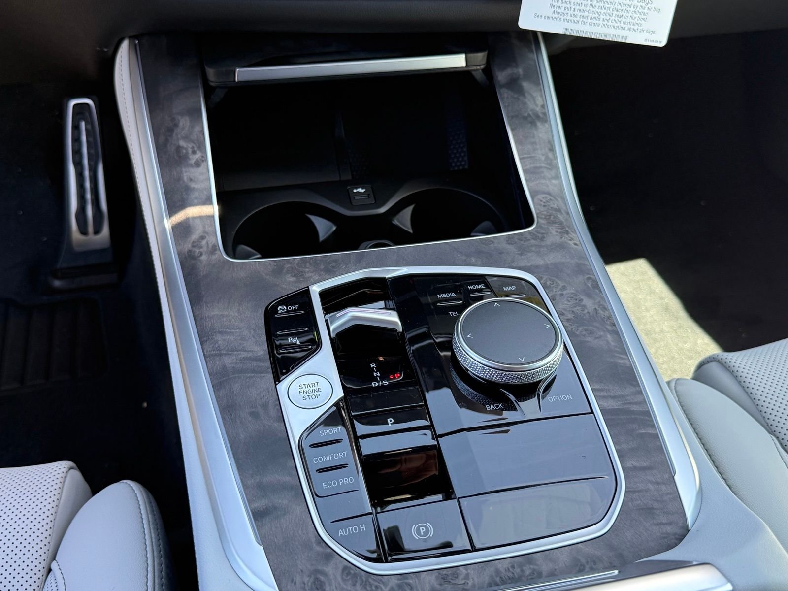 New 2026 Alpine White BMW sDrive40i image 27