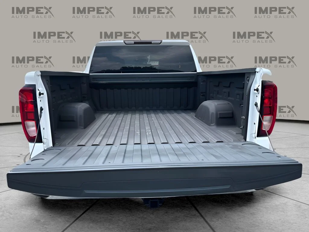 Used 2023 White GMC Pro image 15