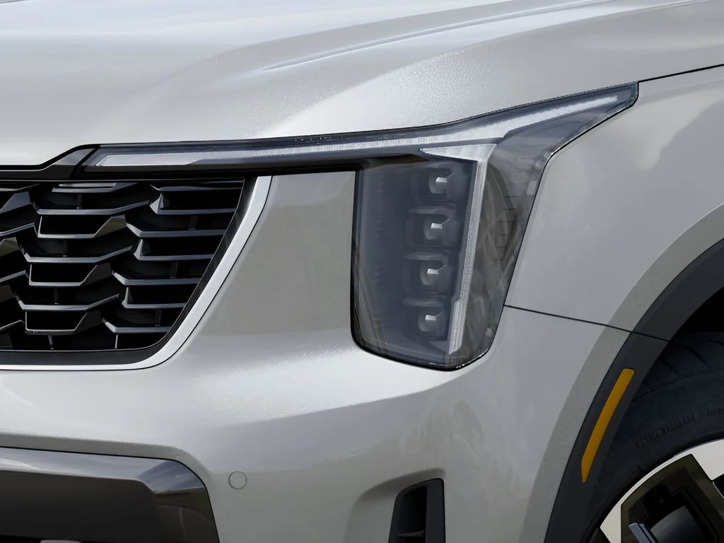 New 2026 Ivory Silver Kia S image 10