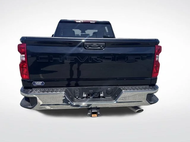 Used 2025 Black Chevrolet LT image 4