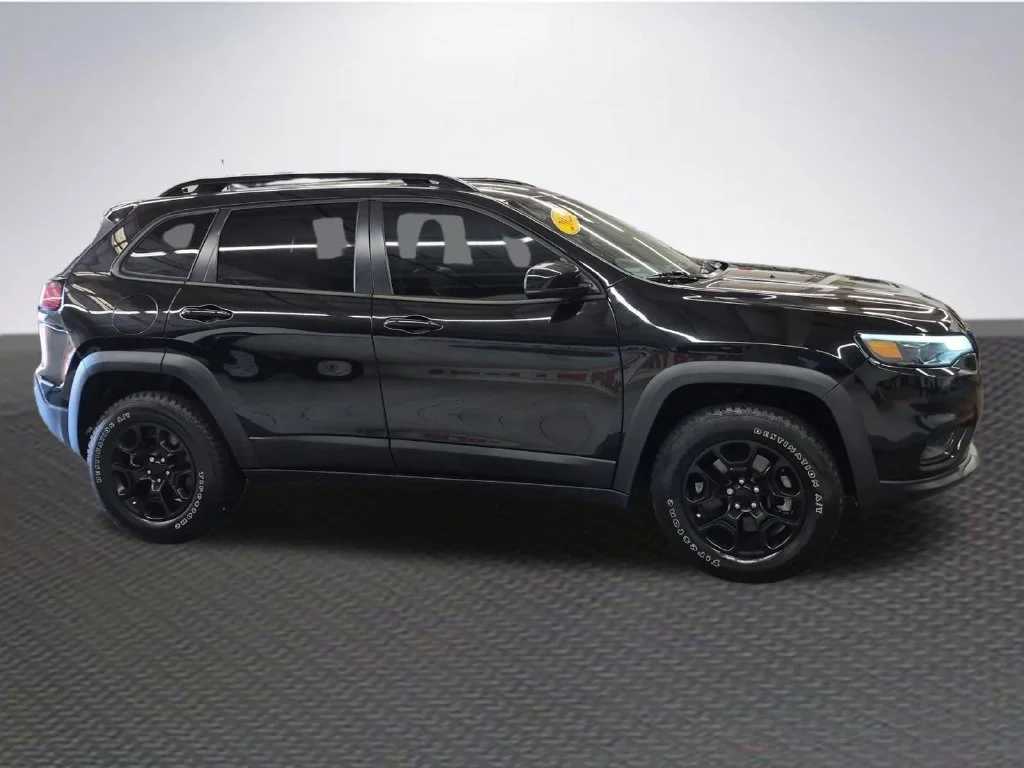 2022 Jeep Cherokee