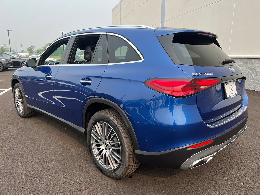 New 2026 Starling Blue Metallic Mercedes-Benz GLC 300 image 41