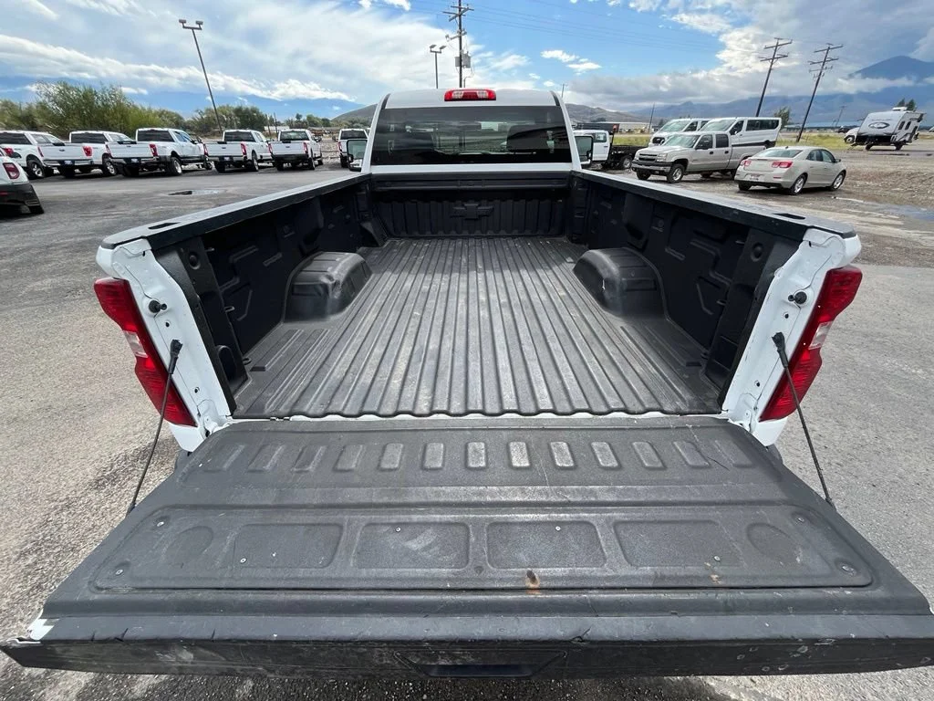 Used 2022 Summit White Chevrolet LT image 15