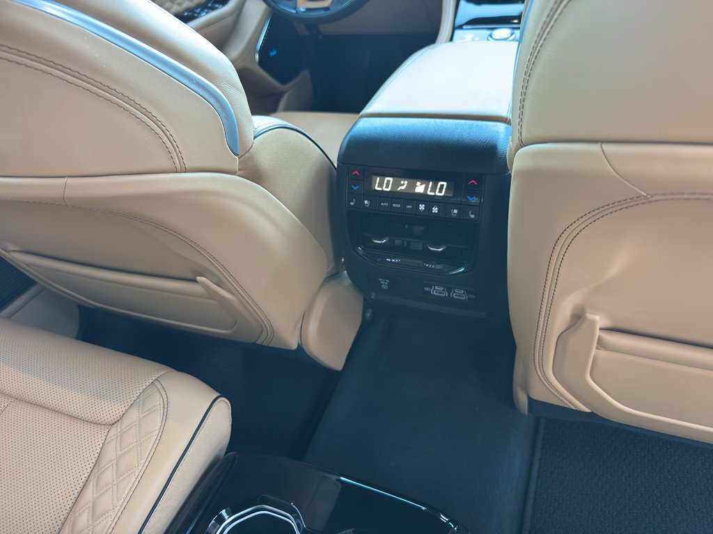 Used 2025 Bright White Clearcoat Jeep Summit Reserve image 17