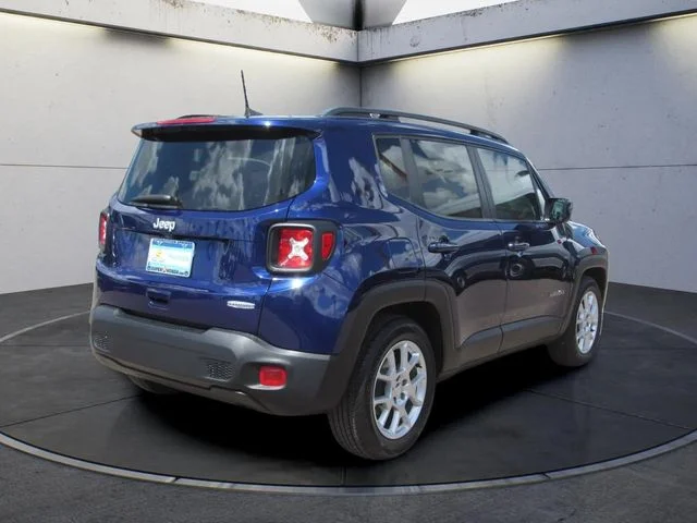 Used 2020 Blue Clearcoat Jeep Latitude image 5