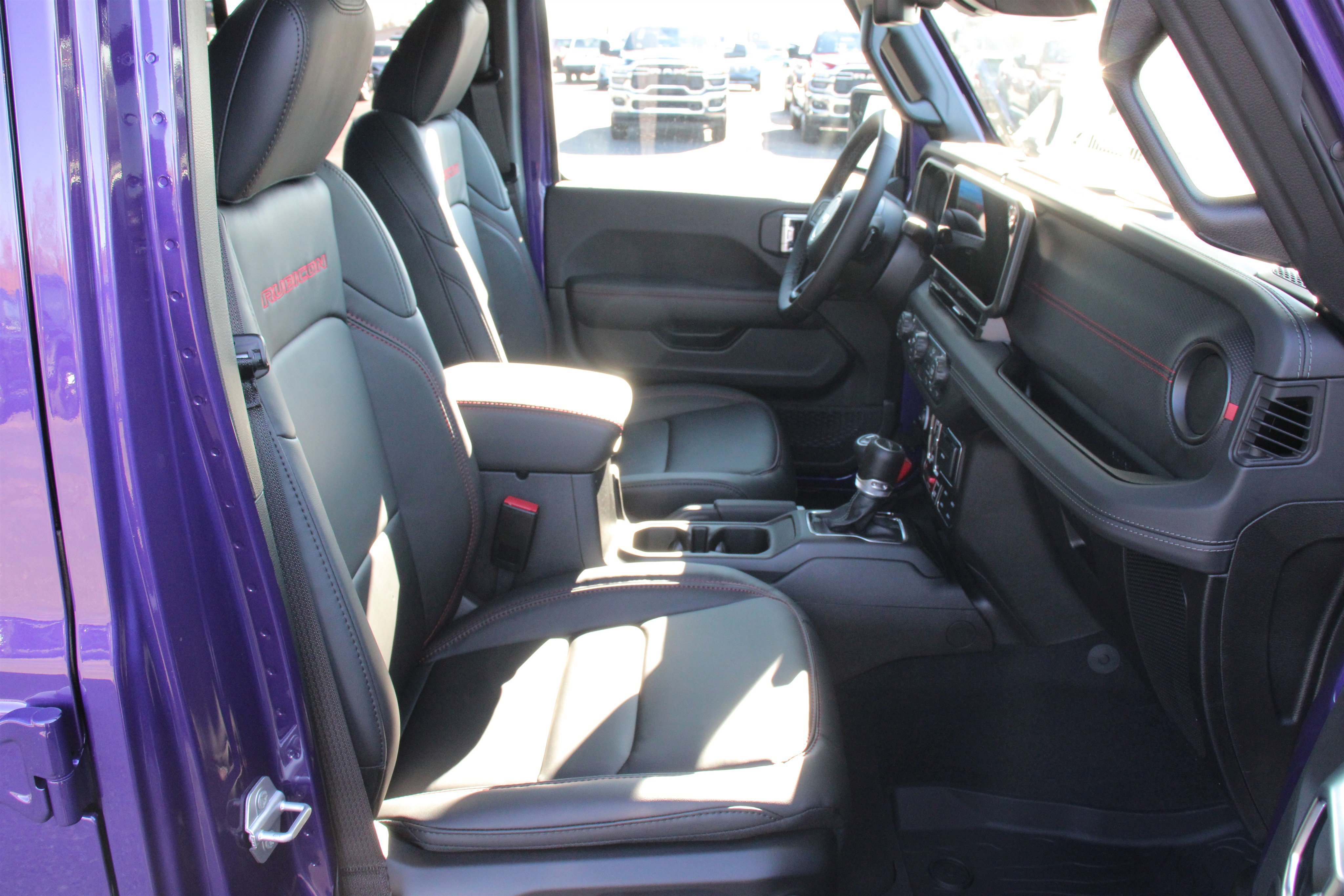 New 2026 Reign Jeep Rubicon X image 28